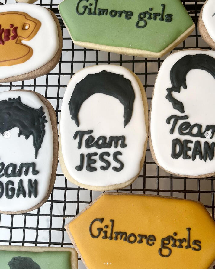 Gilmore Girls cookies