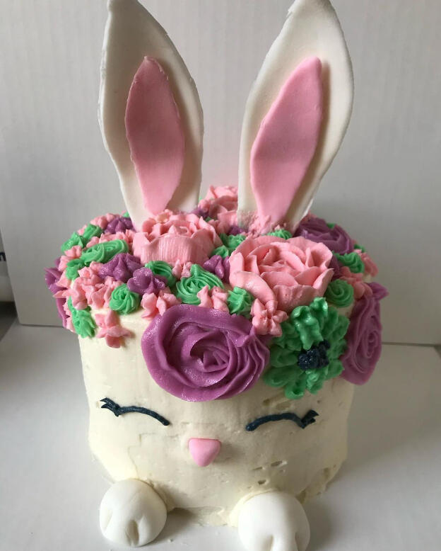 Rabbit cake